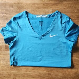 Nike Pro Women's V-Neck Performance T-Shirt